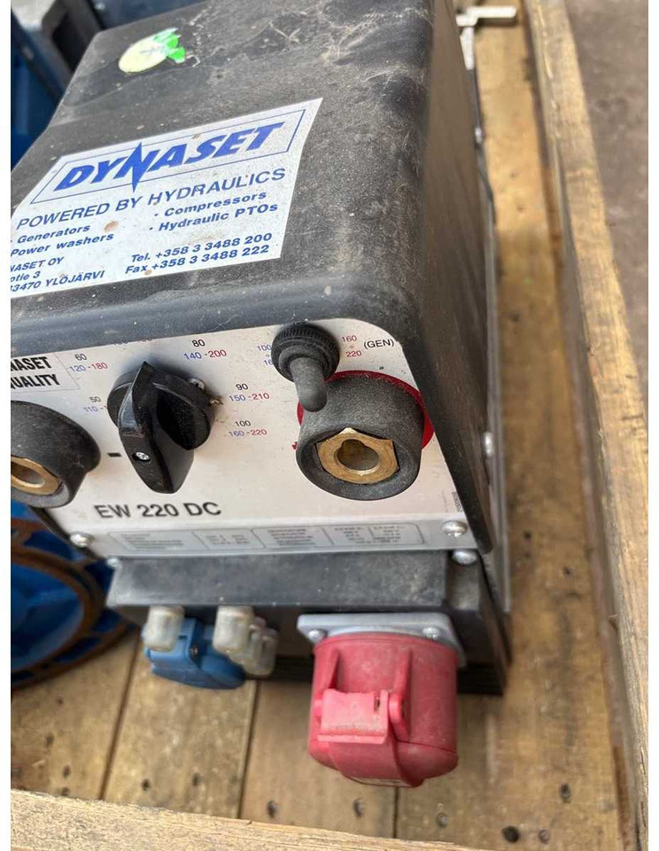 Welding Generator Dynaset EW 220 DC - معدات لحام: صورة 3 Welding Generator Dynaset EW 220 DC - معدات لحام: صورة 3