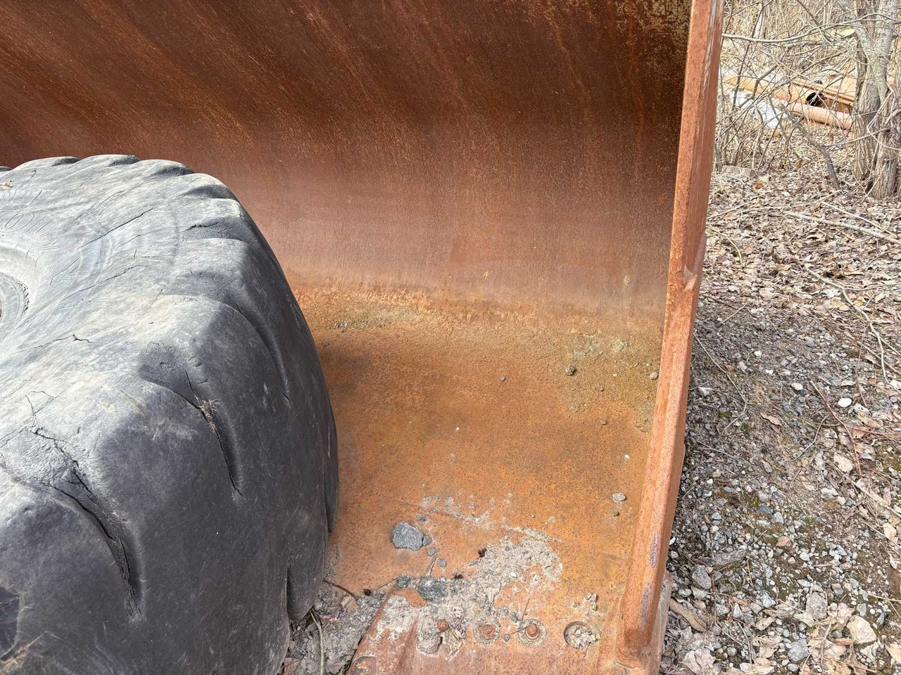 Wheeled machine bucket Volvo approx. 4m³ - بكت: صورة 5 Wheeled machine bucket Volvo approx. 4m³ - بكت: صورة 5