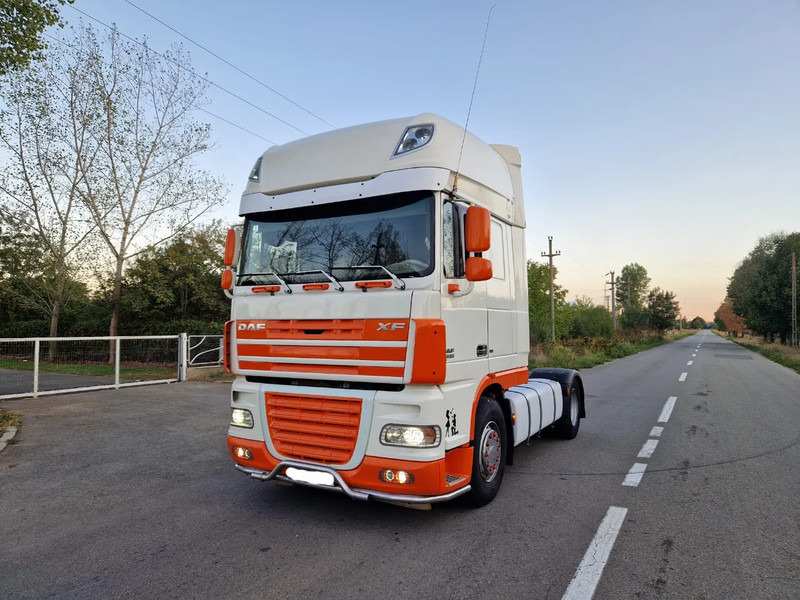 DAF XF 105.460 Manual - جرار المحطة: صورة 2 DAF XF 105.460 Manual - جرار المحطة: صورة 2