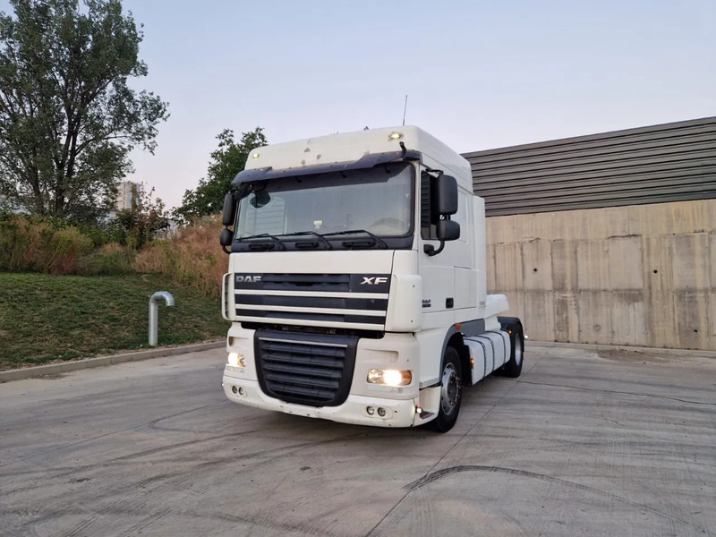 DAF XF 105.460 - جرار المحطة: صورة 3 DAF XF 105.460 - جرار المحطة: صورة 3