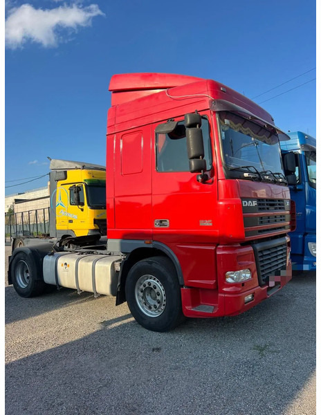 DAF XF 95 430 Manual - جرار المحطة: صورة 4 DAF XF 95 430 Manual - جرار المحطة: صورة 4