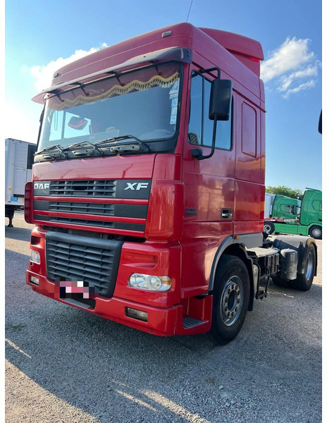 DAF XF 95 430 Manual - جرار المحطة: صورة 1 DAF XF 95 430 Manual - جرار المحطة: صورة 1