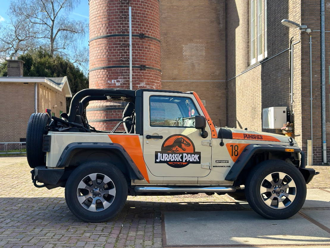 سيارة Jeep Wrangler wrangler: صورة 6