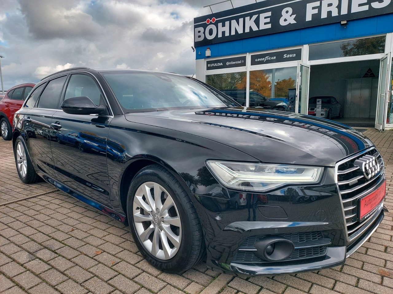 Audi A6 Avant 3.0 TDI quattro S-Line ACC Virtual Luft - سيارة ستيشن: صورة 1 Audi A6 Avant 3.0 TDI quattro S-Line ACC Virtual Luft - سيارة ستيشن: صورة 1