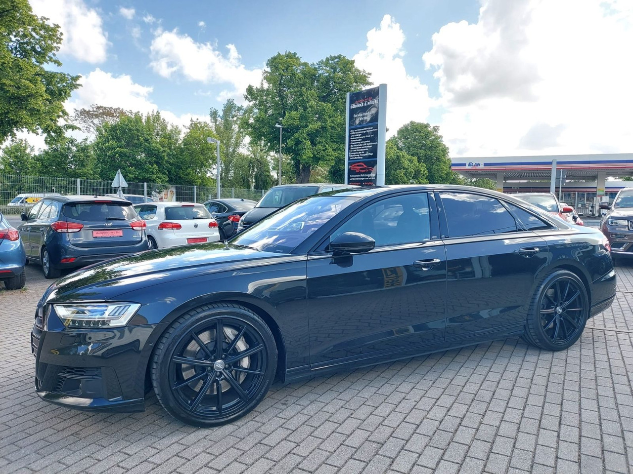 Audi A8 60 TDI quattro LED VOLL HEAD UP B&O VOLL VOL - سيدان: صورة 3 Audi A8 60 TDI quattro LED VOLL HEAD UP B&O VOLL VOL - سيدان: صورة 3