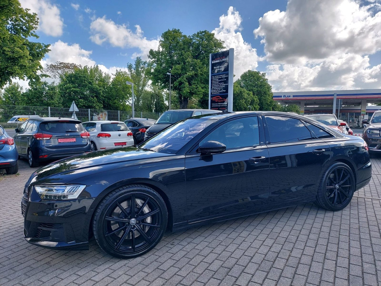 Audi A8 60 TDI quattro LED VOLL HEAD UP B&O VOLL VOL - سيدان: صورة 2 Audi A8 60 TDI quattro LED VOLL HEAD UP B&O VOLL VOL - سيدان: صورة 2