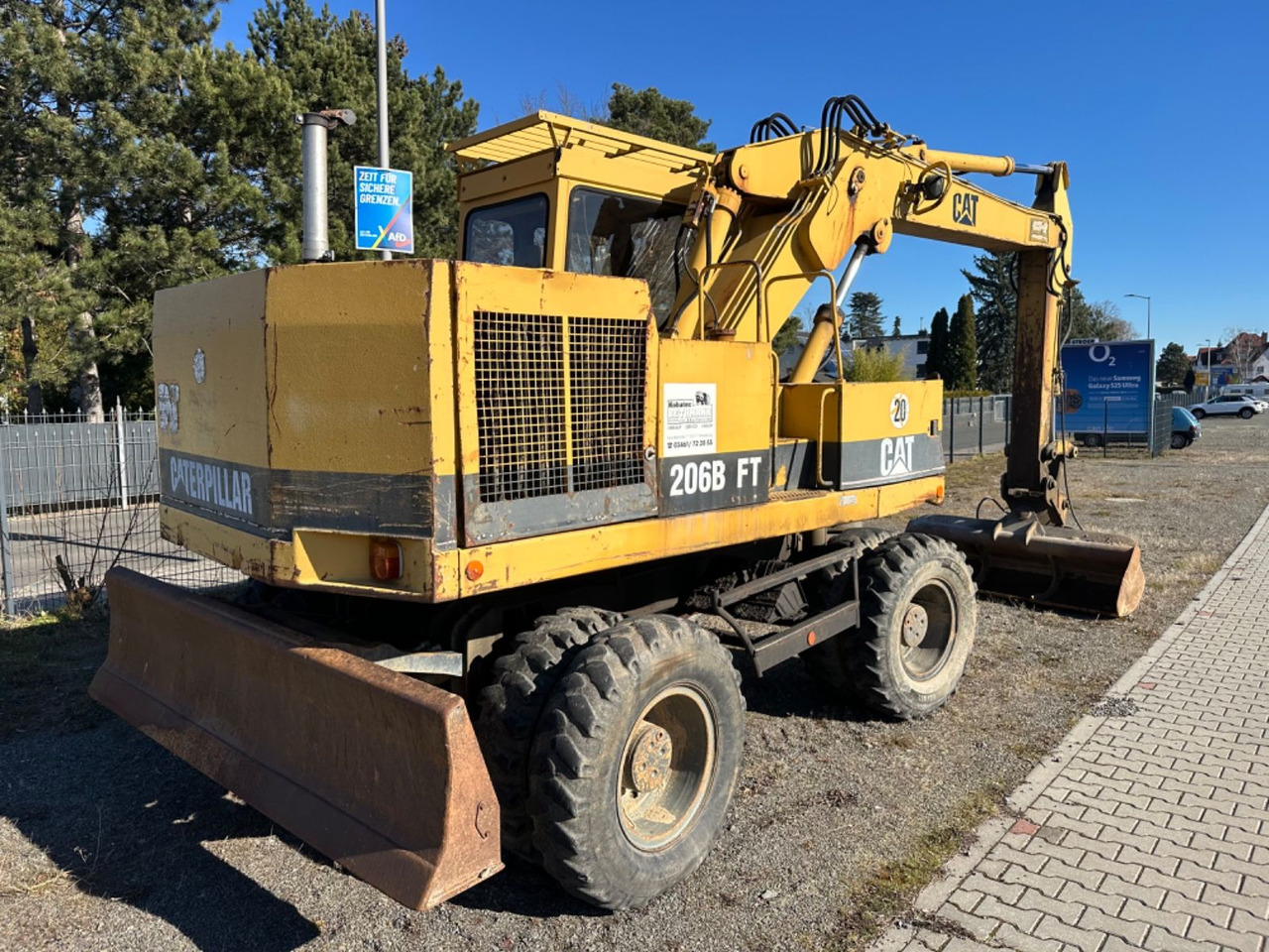 CAT 206 B FT + SCHAUFELN 2X GR. - حفارة دولاب: صورة 2 CAT 206 B FT + SCHAUFELN 2X GR. - حفارة دولاب: صورة 2