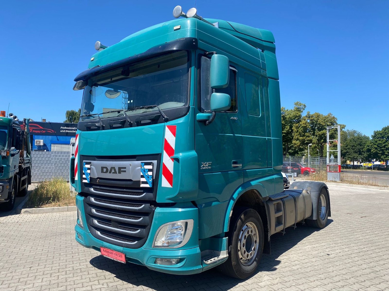 DAF XF 440 EURO 6 KIPPHYDRAULIK ALUFELGEN - وحدة جر: صورة 1 DAF XF 440 EURO 6 KIPPHYDRAULIK ALUFELGEN - وحدة جر: صورة 1