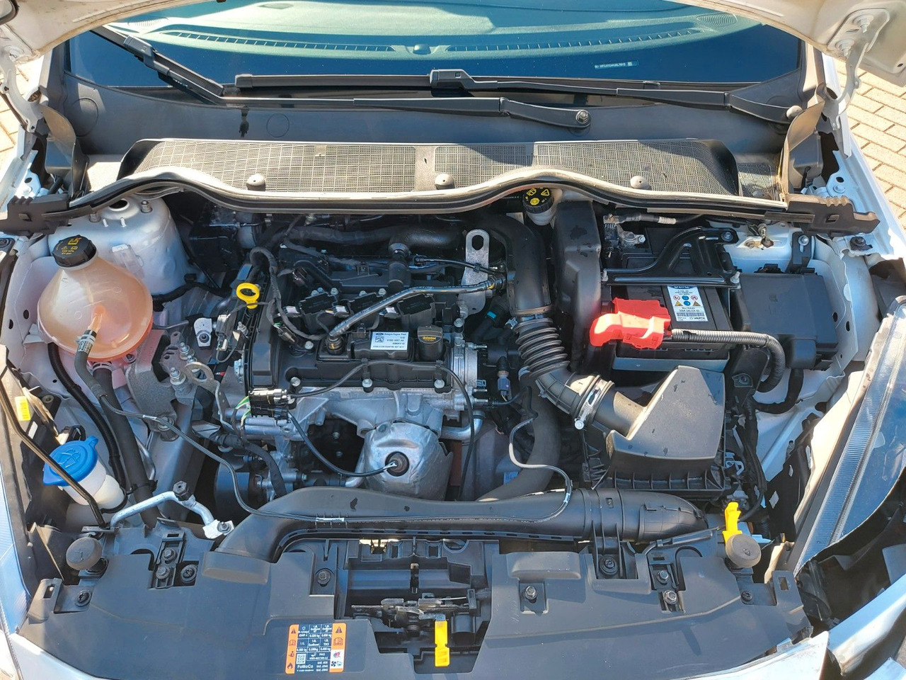 Ford Fiesta Trend KLIMAA. TEMPOMAT SHZ SPURWECHSEL - سيارة: صورة 3 Ford Fiesta Trend KLIMAA. TEMPOMAT SHZ SPURWECHSEL - سيارة: صورة 3