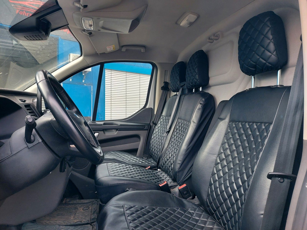 Ford Transit Custom Kasten 300 L2 Trend - ميكروباص: صورة 3 Ford Transit Custom Kasten 300 L2 Trend - ميكروباص: صورة 3