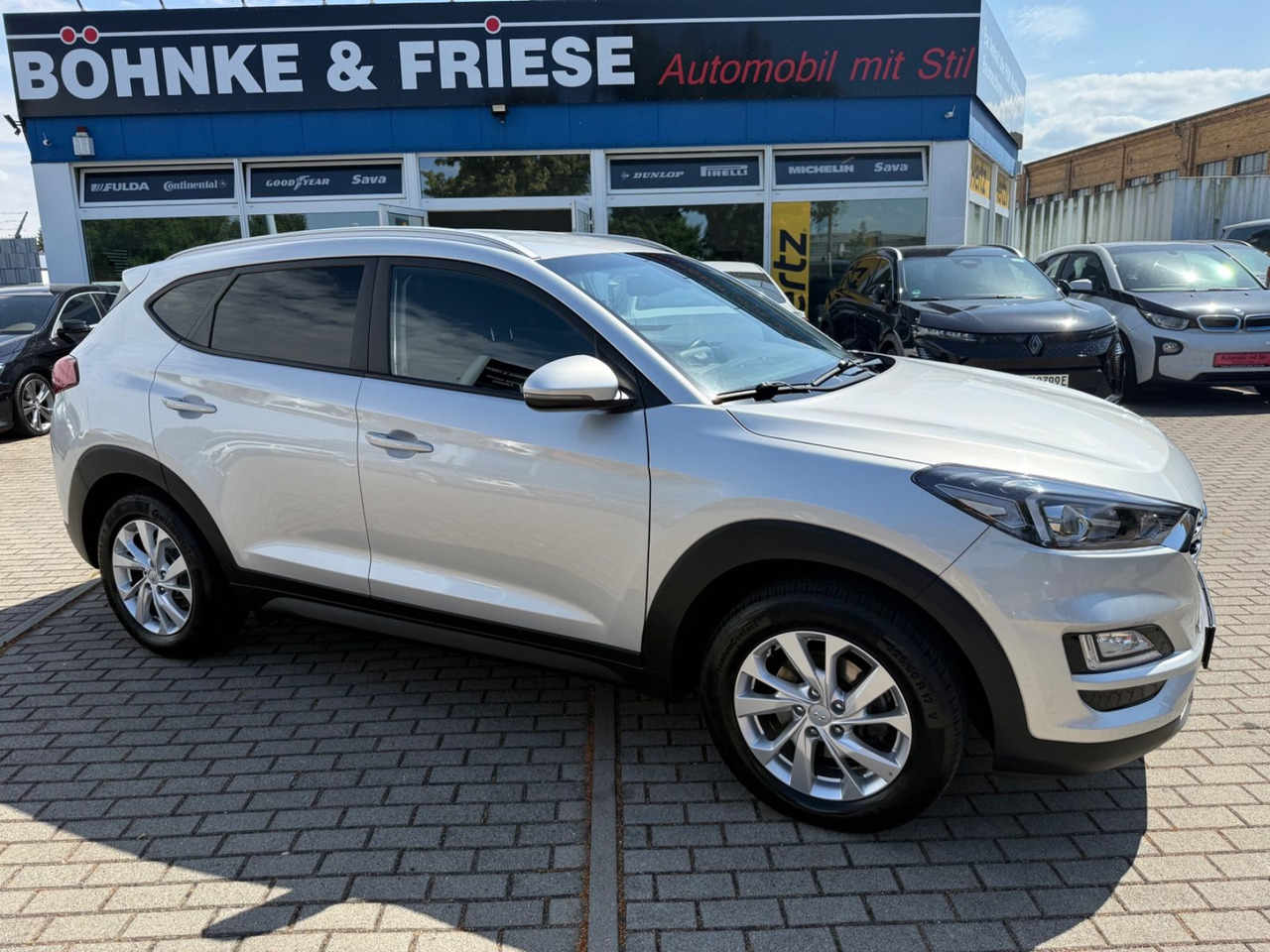 Hyundai Tucson Trend 2WD SHZ KLIMAA. PDC NAVI TEMPOMAT - سيارة دفع رباعي: صورة 3 Hyundai Tucson Trend 2WD SHZ KLIMAA. PDC NAVI TEMPOMAT - سيارة دفع رباعي: صورة 3