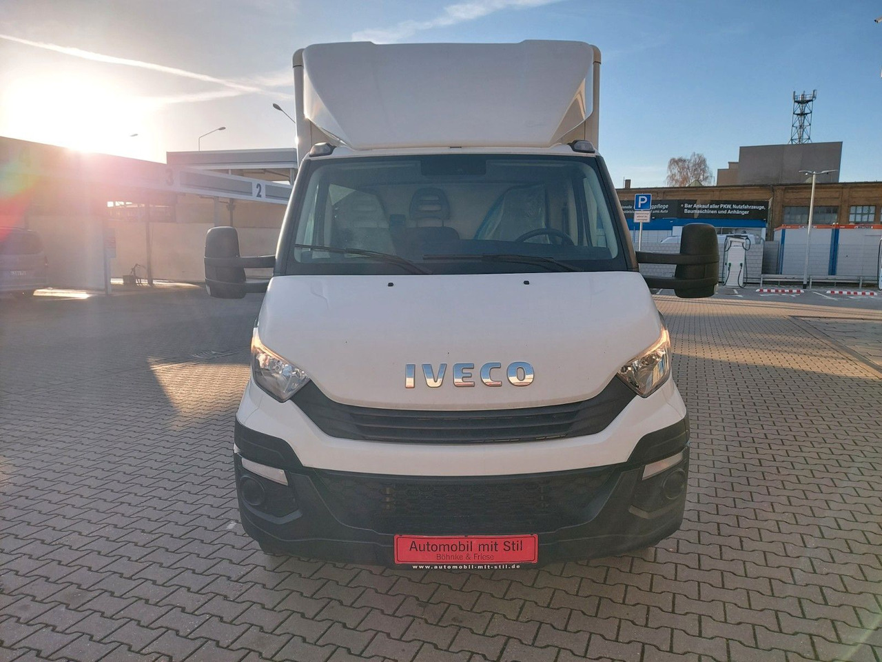 Iveco Daily 35s16 KOFFER LBW KLIMA - شاحنة مغلقة الصندوق: صورة 5 Iveco Daily 35s16 KOFFER LBW KLIMA - شاحنة مغلقة الصندوق: صورة 5