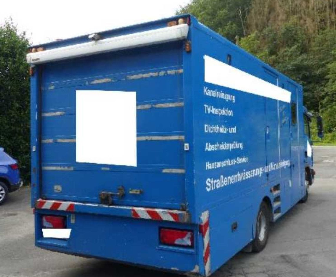 MAN TGL 12.240 KANAL KAMERA REINIGER KOMPLETT - شاحنة الشفط: صورة 3 MAN TGL 12.240 KANAL KAMERA REINIGER KOMPLETT - شاحنة الشفط: صورة 3