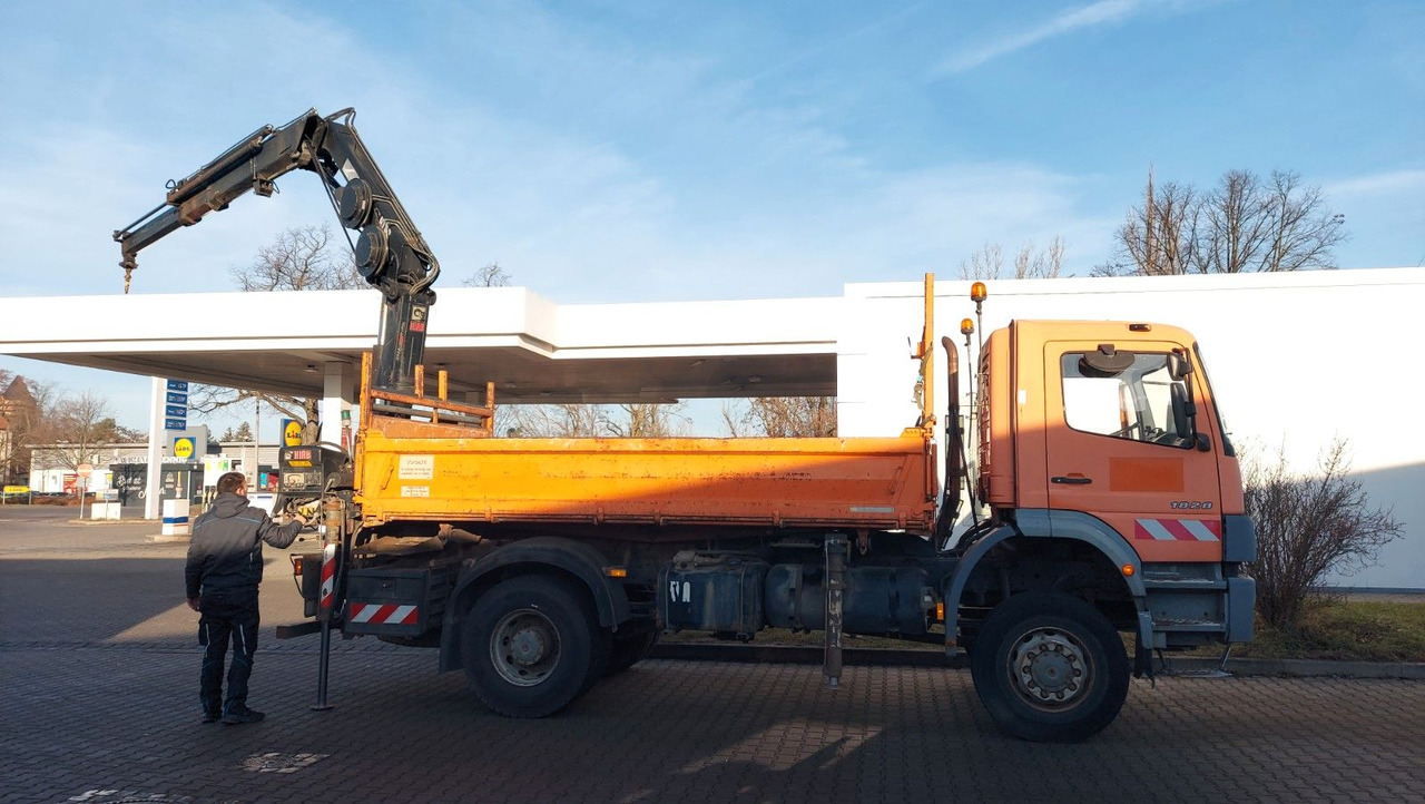 Mercedes-Benz ATEGO 1828 4X4 MEILLER + HIAB KRAN 144 FS-3 - شاحنة قلاب, شاحنة كرين: صورة 1 Mercedes-Benz ATEGO 1828 4X4 MEILLER + HIAB KRAN 144 FS-3 - شاحنة قلاب, شاحنة كرين: صورة 1