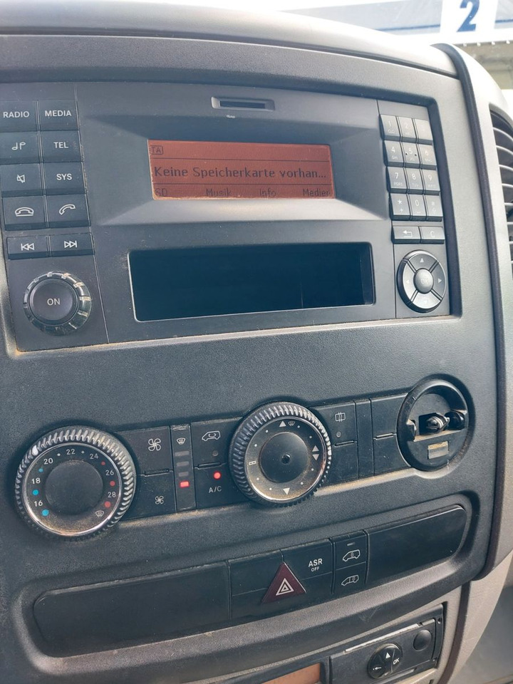 ميكروباص Mercedes-Benz Sprinter II Kasten 516 CDI MAXI KLIMAA. STANDHEI: صورة 6 ميكروباص Mercedes-Benz Sprinter II Kasten 516 CDI MAXI KLIMAA. STANDHEI: صورة 6