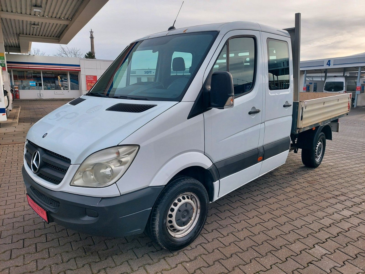 Mercedes-Benz Sprinter II Pritsche/DoKa 315 CDI AHK TÜV 27 - شاحنة مفتوحة, الشاحنات الصغيرة كابينة مزدوجة: صورة 4 Mercedes-Benz Sprinter II Pritsche/DoKa 315 CDI AHK TÜV 27 - شاحنة مفتوحة, الشاحنات الصغيرة كابينة مزدوجة: صورة 4