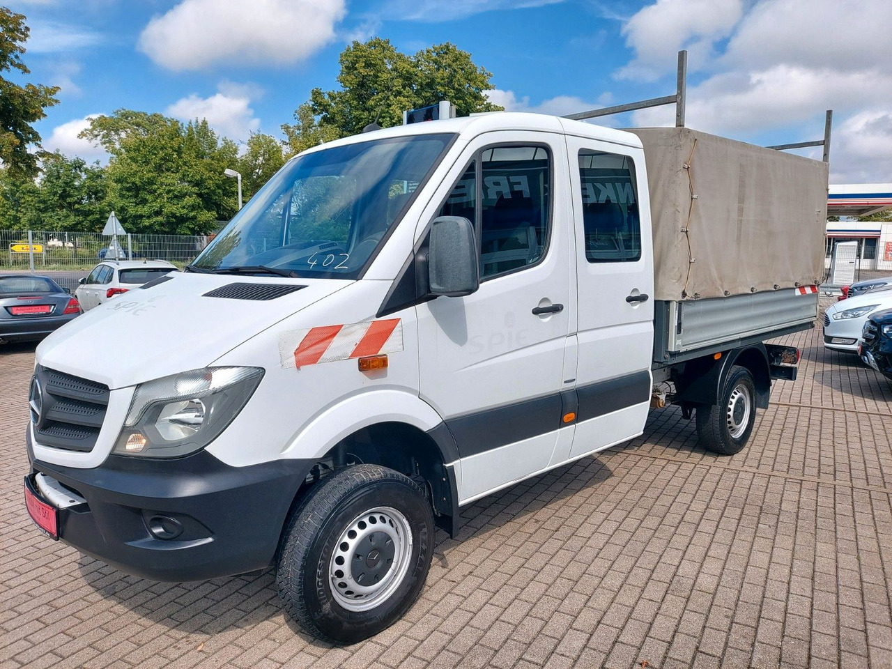 Mercedes-Benz Sprinter II Pritsche DoKa 316 4X4 Klima Standhei - شاحنة ستارة جانبية, الشاحنات الصغيرة كابينة مزدوجة: صورة 4 Mercedes-Benz Sprinter II Pritsche DoKa 316 4X4 Klima Standhei - شاحنة ستارة جانبية, الشاحنات الصغيرة كابينة مزدوجة: صورة 4