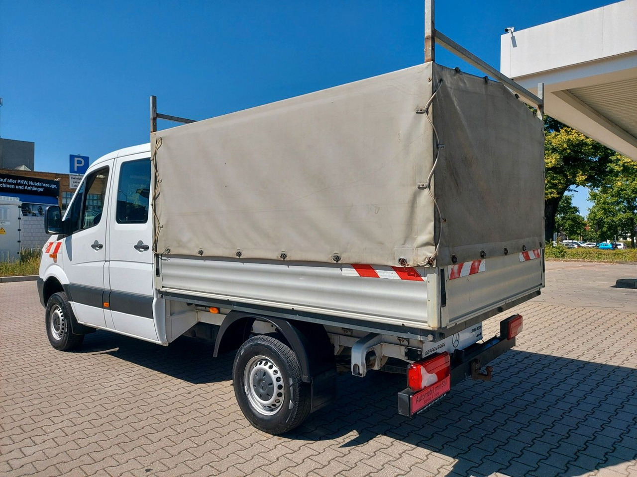 Mercedes-Benz Sprinter II Pritsche DoKa 6 Sitze 316 CDI 4X4 - ميكروباص: صورة 5 Mercedes-Benz Sprinter II Pritsche DoKa 6 Sitze 316 CDI 4X4 - ميكروباص: صورة 5