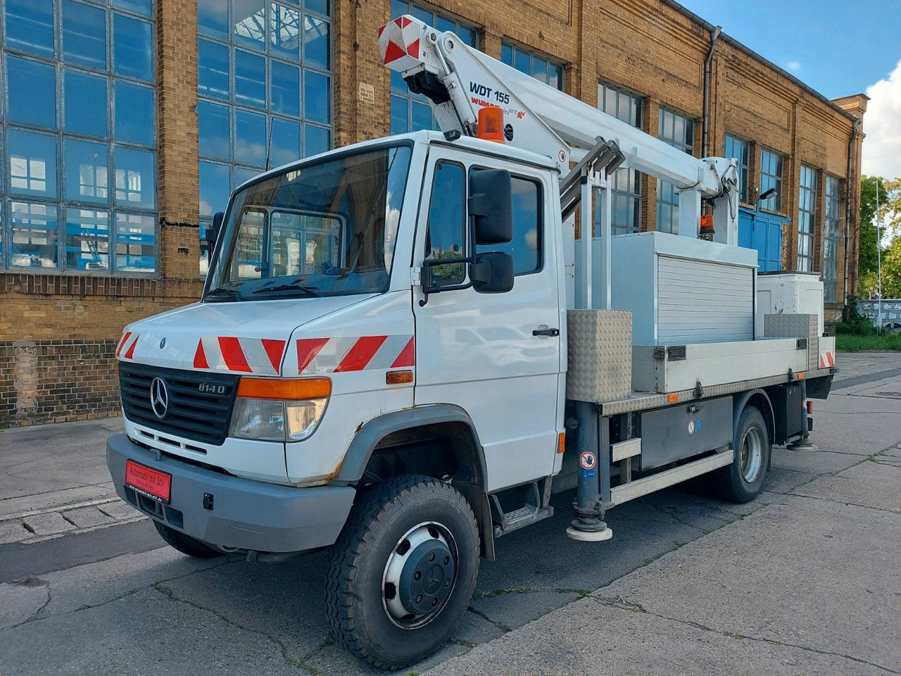 Mercedes-Benz VARIO 814D HUB Steiger WUMAG WDT 155 4X4 ALLRAD - منصة تلسكوبية محمولة على شاحنة: صورة 5 Mercedes-Benz VARIO 814D HUB Steiger WUMAG WDT 155 4X4 ALLRAD - منصة تلسكوبية محمولة على شاحنة: صورة 5