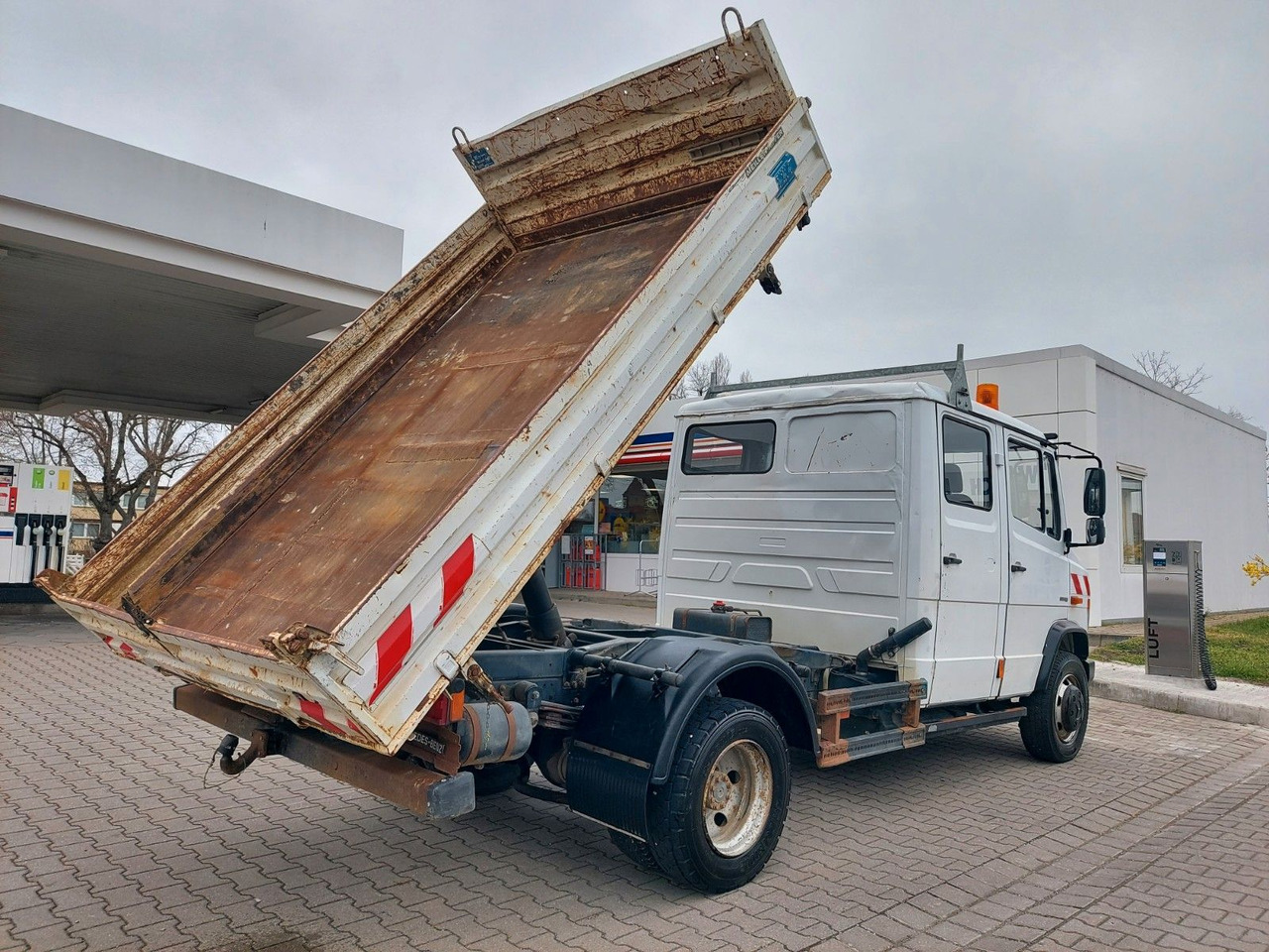 Mercedes-Benz VARIO 816D DOKA DREISEITEN KIPPER MEILLER - قلاب صغير, الشاحنات الصغيرة كابينة مزدوجة: صورة 2 Mercedes-Benz VARIO 816D DOKA DREISEITEN KIPPER MEILLER - قلاب صغير, الشاحنات الصغيرة كابينة مزدوجة: صورة 2