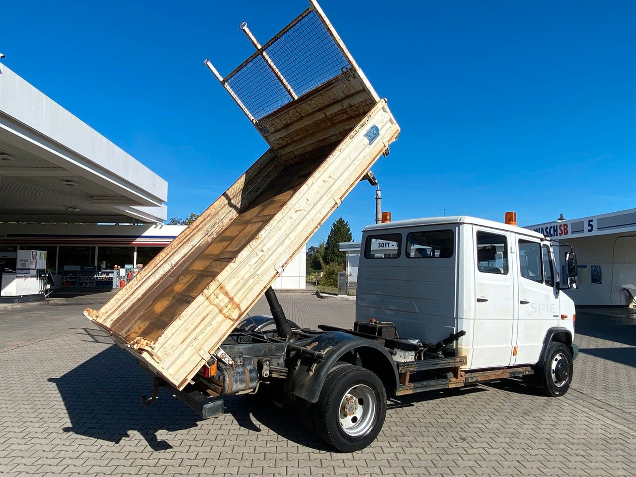Mercedes-Benz VARIO 816D Doka 3 Seiten Kipper Meiller - قلاب صغير, الشاحنات الصغيرة كابينة مزدوجة: صورة 4 Mercedes-Benz VARIO 816D Doka 3 Seiten Kipper Meiller - قلاب صغير, الشاحنات الصغيرة كابينة مزدوجة: صورة 4