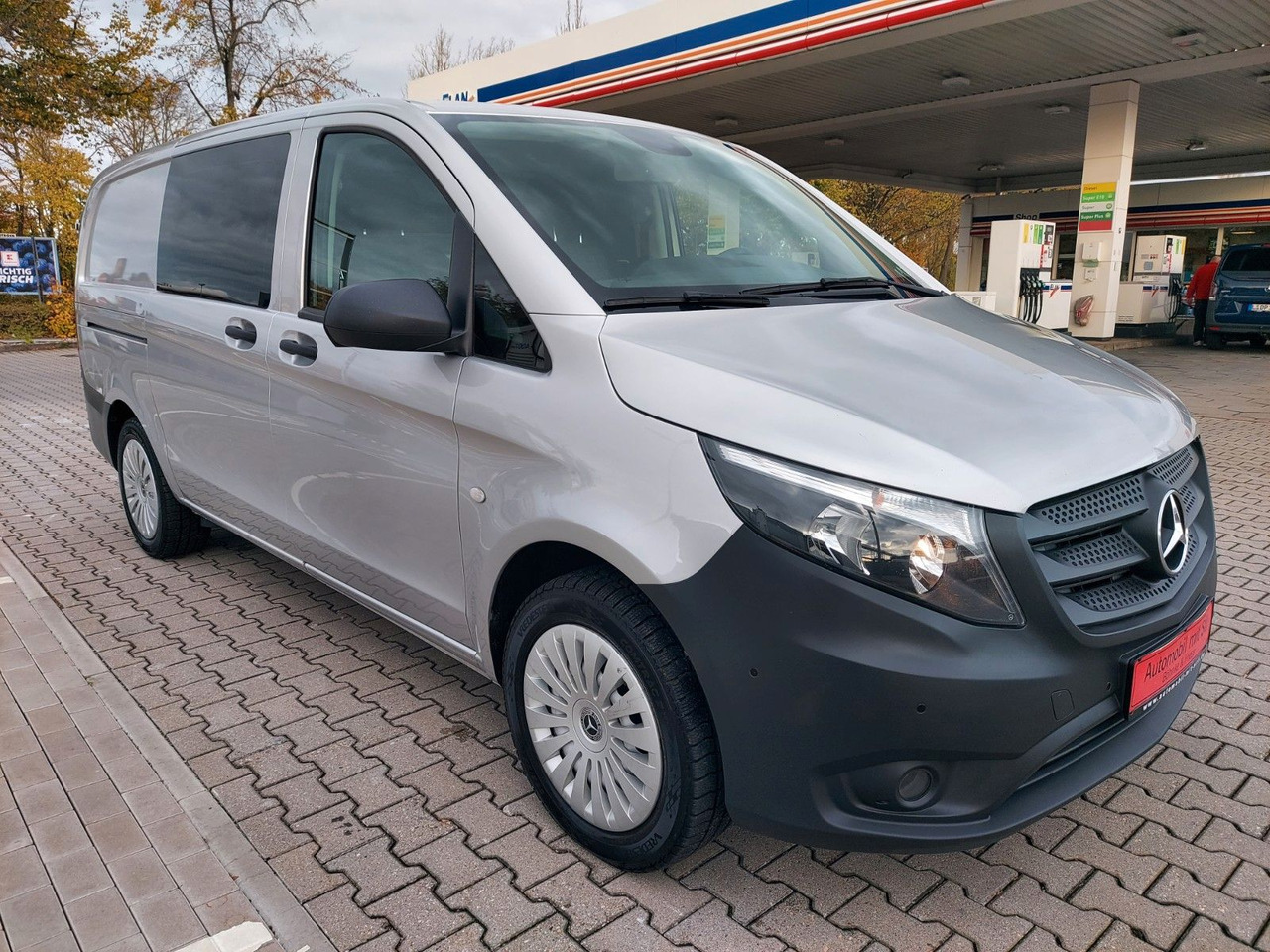 Mercedes-Benz Vito Kasten 114 4x4 4Matic lang Klima AHK PDC - ميكروباص: صورة 3 Mercedes-Benz Vito Kasten 114 4x4 4Matic lang Klima AHK PDC - ميكروباص: صورة 3