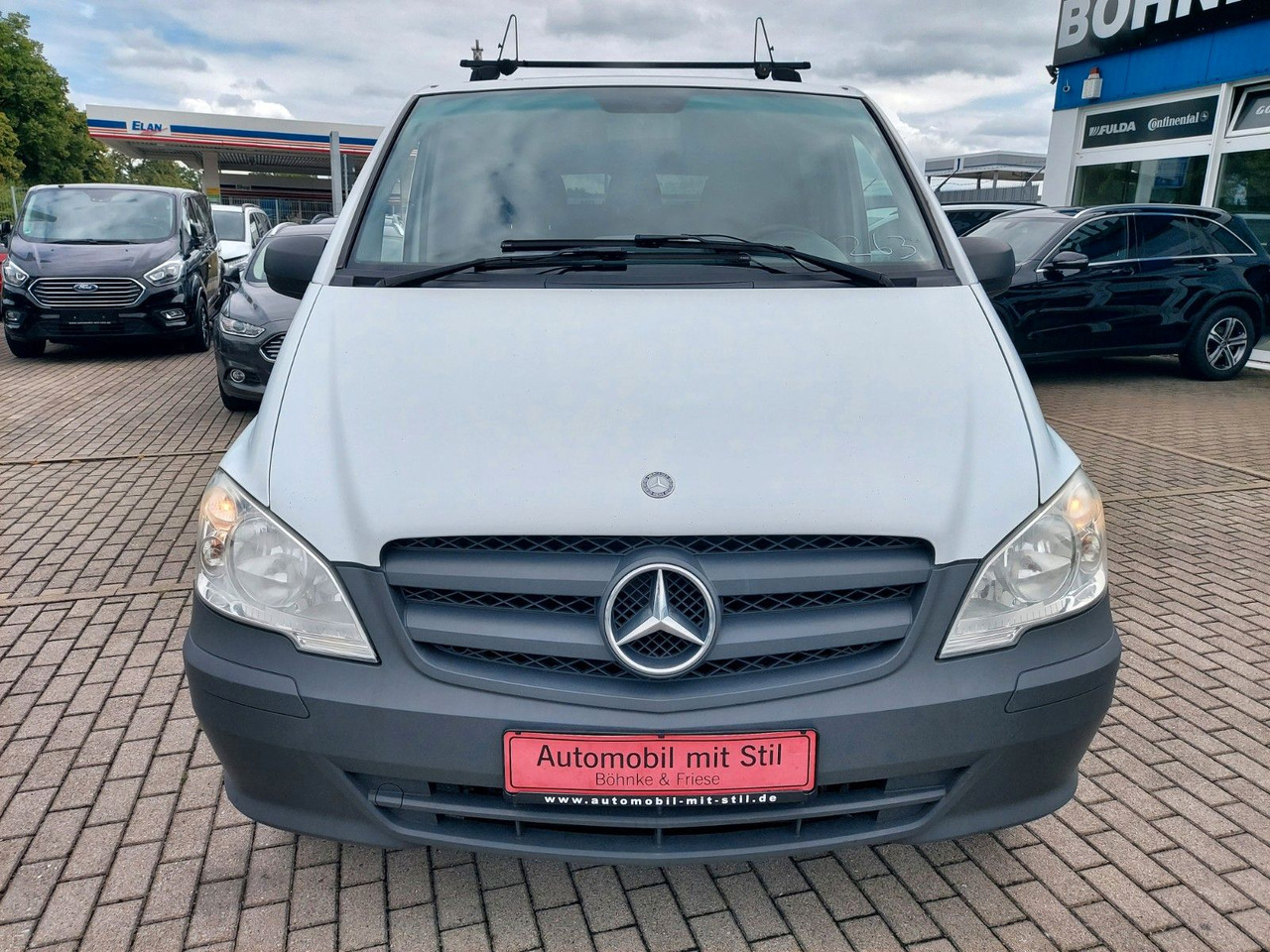 Mercedes-Benz Vito Mixto 4x4 116 extralang Automatik 5 Sitze - ميكروباص: صورة 3 Mercedes-Benz Vito Mixto 4x4 116 extralang Automatik 5 Sitze - ميكروباص: صورة 3