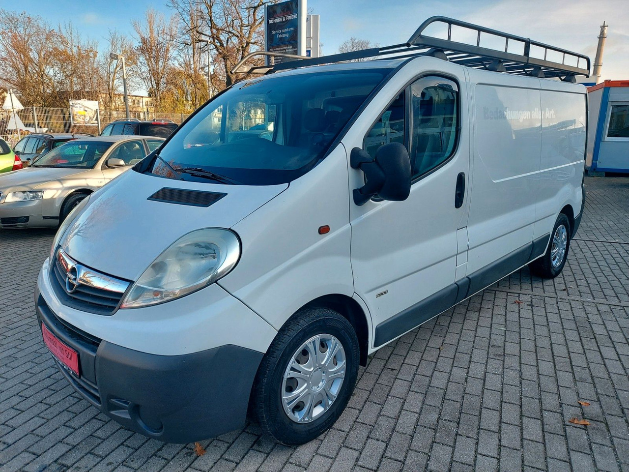 Opel Vivaro Kasten Kombi L2H1 2,9t Klima - ميكروباص: صورة 3 Opel Vivaro Kasten Kombi L2H1 2,9t Klima - ميكروباص: صورة 3