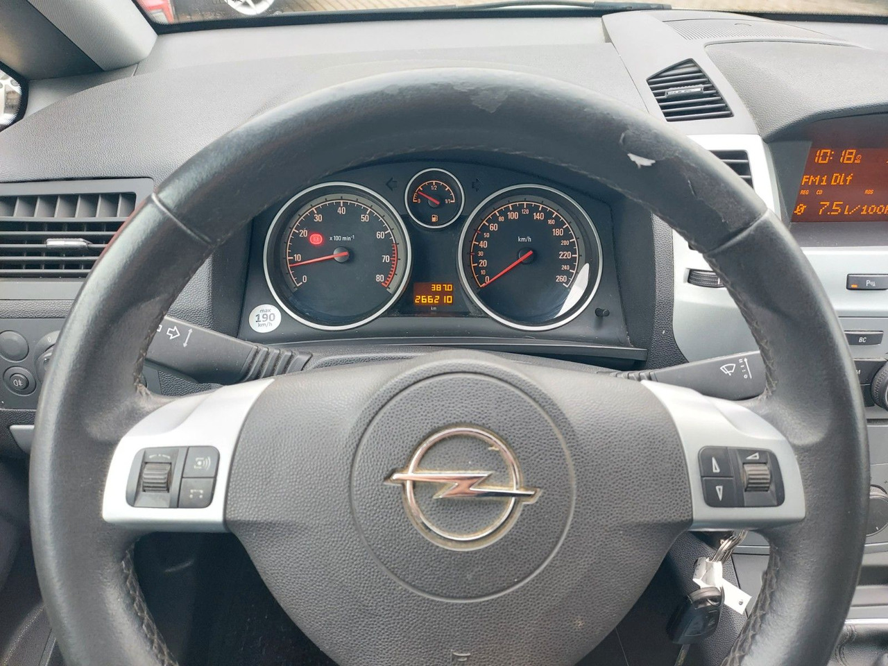 Opel Zafira B Edition 7 Sitze Klima Opel Zafira B Edition 7 Sitze Klima: صورة 11 Opel Zafira B Edition 7 Sitze Klima Opel Zafira B Edition 7 Sitze Klima: صورة 11