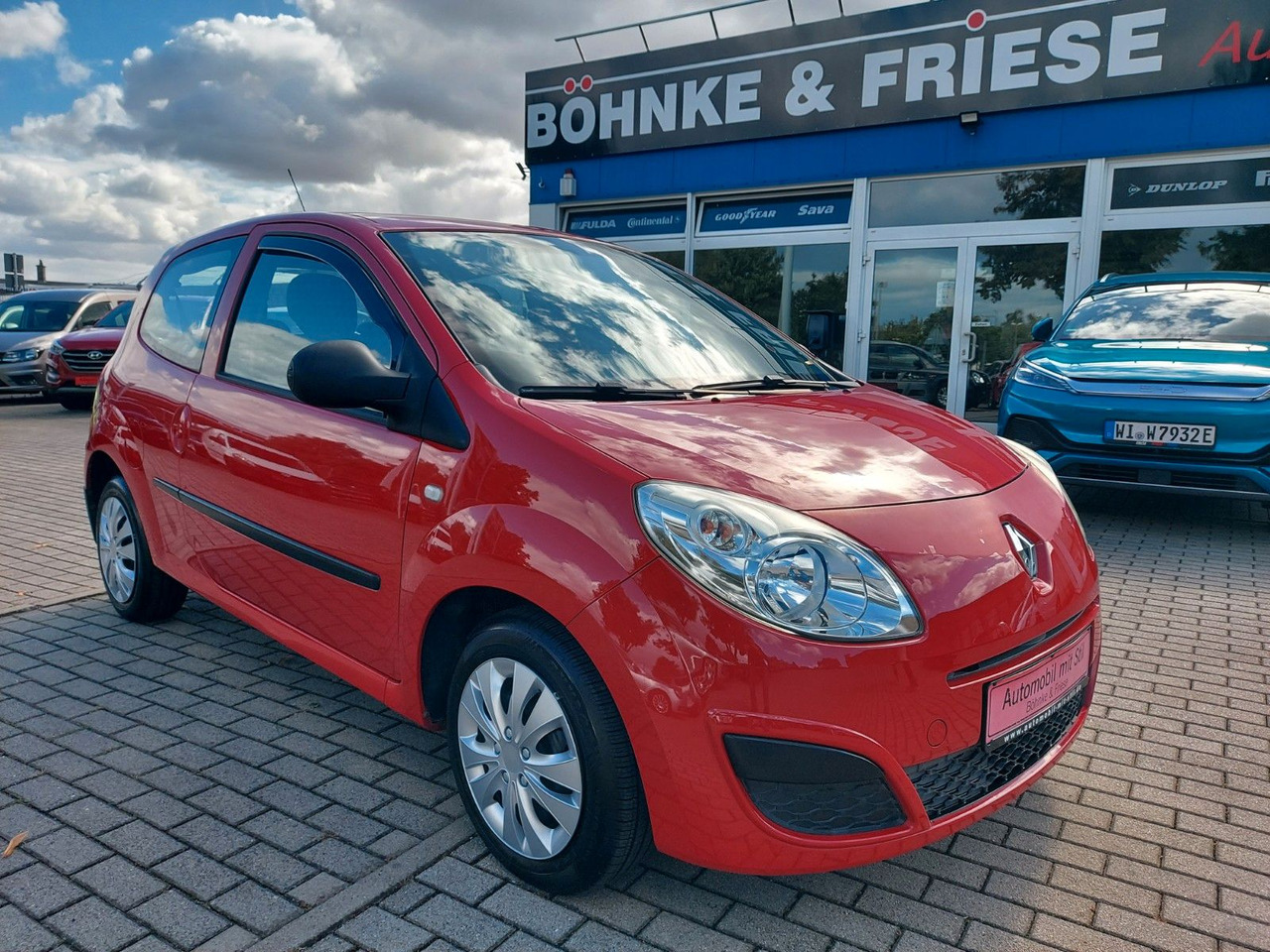 Renault Twingo Authentique DAB nur 37000km - سيارة: صورة 1 Renault Twingo Authentique DAB nur 37000km - سيارة: صورة 1