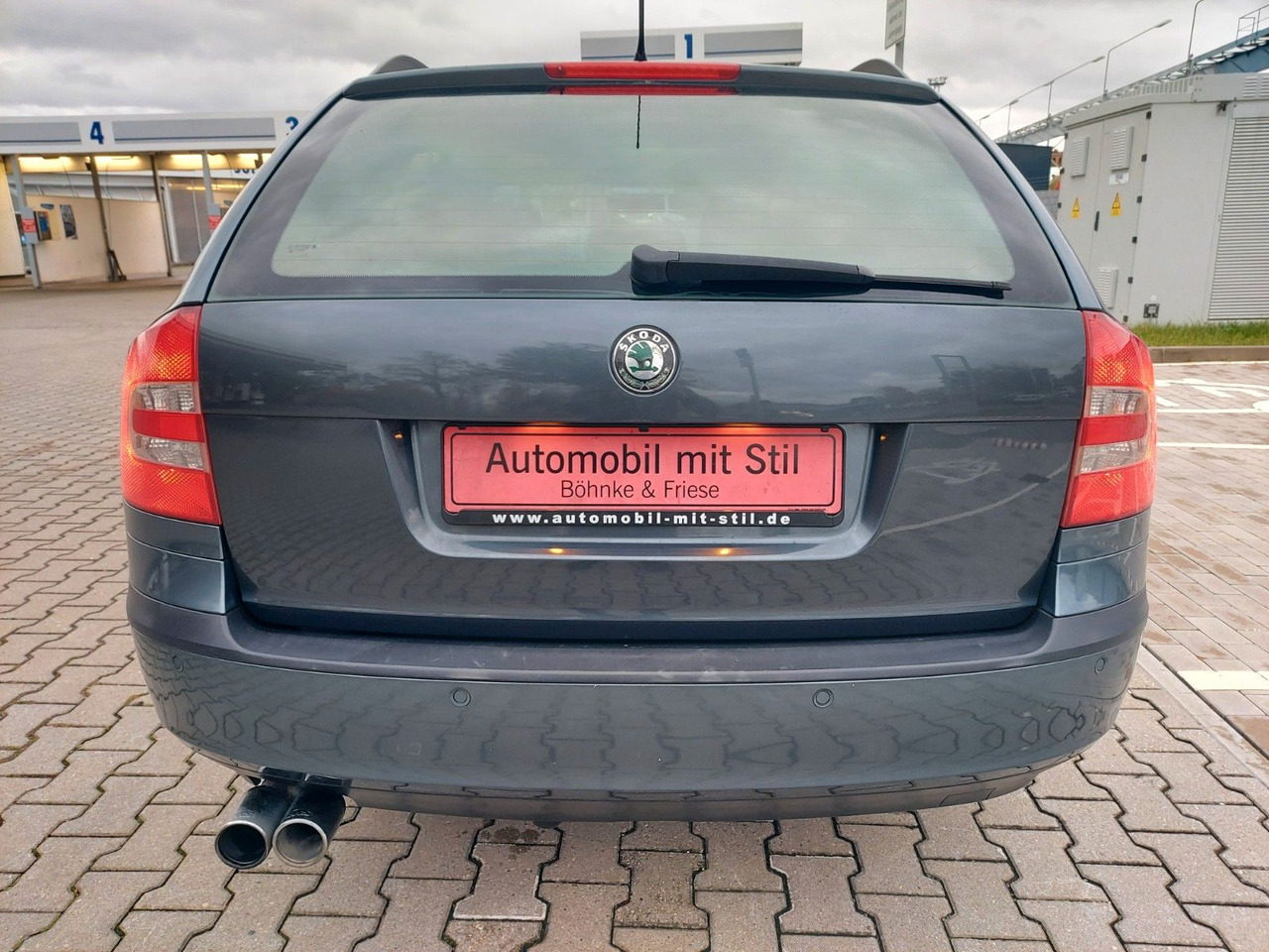 Skoda Octavia Combi Ambiente Klima Navi AHK - سيارة ستيشن: صورة 5 Skoda Octavia Combi Ambiente Klima Navi AHK - سيارة ستيشن: صورة 5