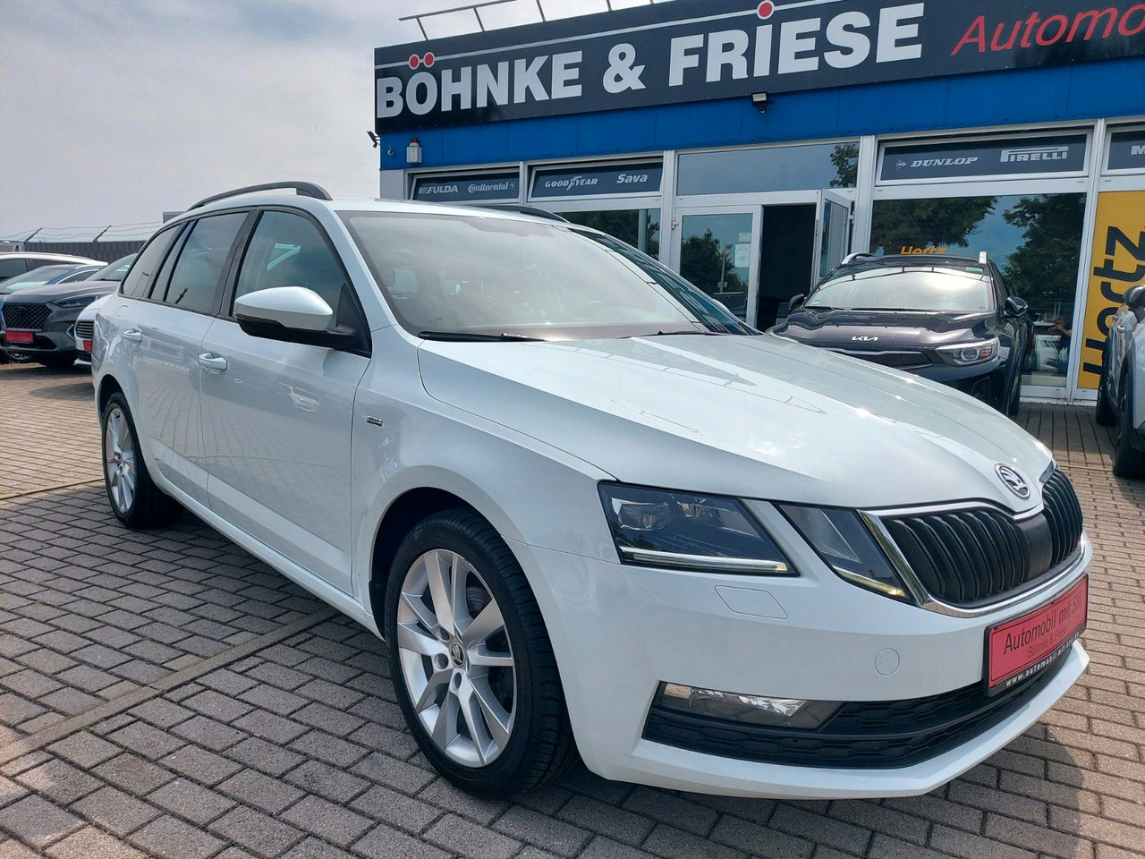 Skoda Octavia Combi Drive LED ACC Radar DAB 8xRad AHK - سيارة ستيشن: صورة 1 Skoda Octavia Combi Drive LED ACC Radar DAB 8xRad AHK - سيارة ستيشن: صورة 1
