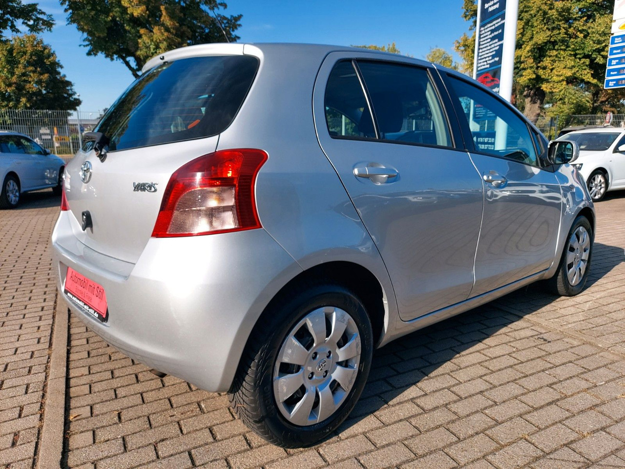 Toyota Yaris Sol Klima - سيارة: صورة 5 Toyota Yaris Sol Klima - سيارة: صورة 5