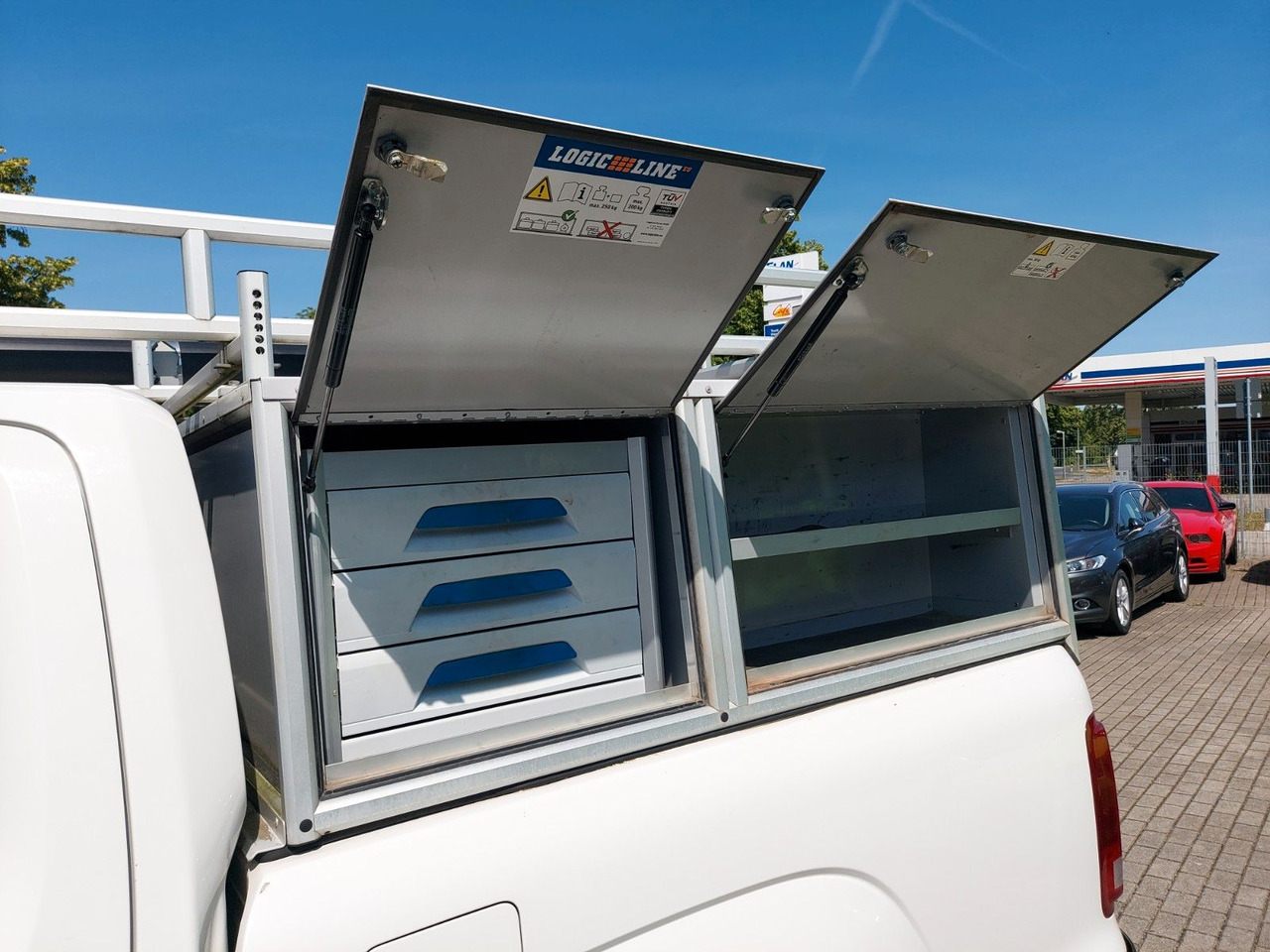 Volkswagen Amarok DoubleCab Klima AHK - سيارة دفع رباعي: صورة 2 Volkswagen Amarok DoubleCab Klima AHK - سيارة دفع رباعي: صورة 2
