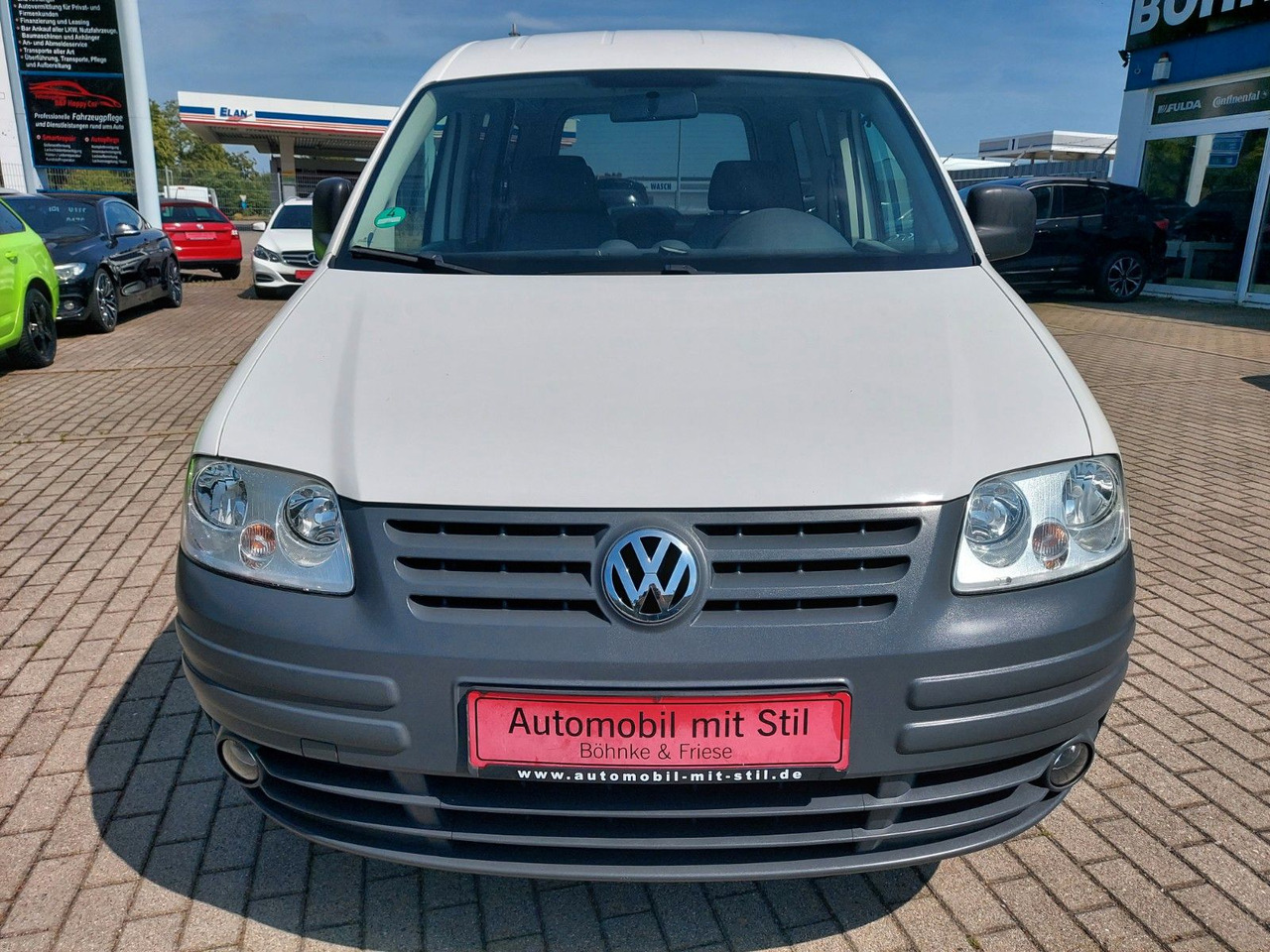 Volkswagen Caddy Kombi 1.9 Tdi Klima max. 5 Sitze AHK - ميكروباص: صورة 3 Volkswagen Caddy Kombi 1.9 Tdi Klima max. 5 Sitze AHK - ميكروباص: صورة 3