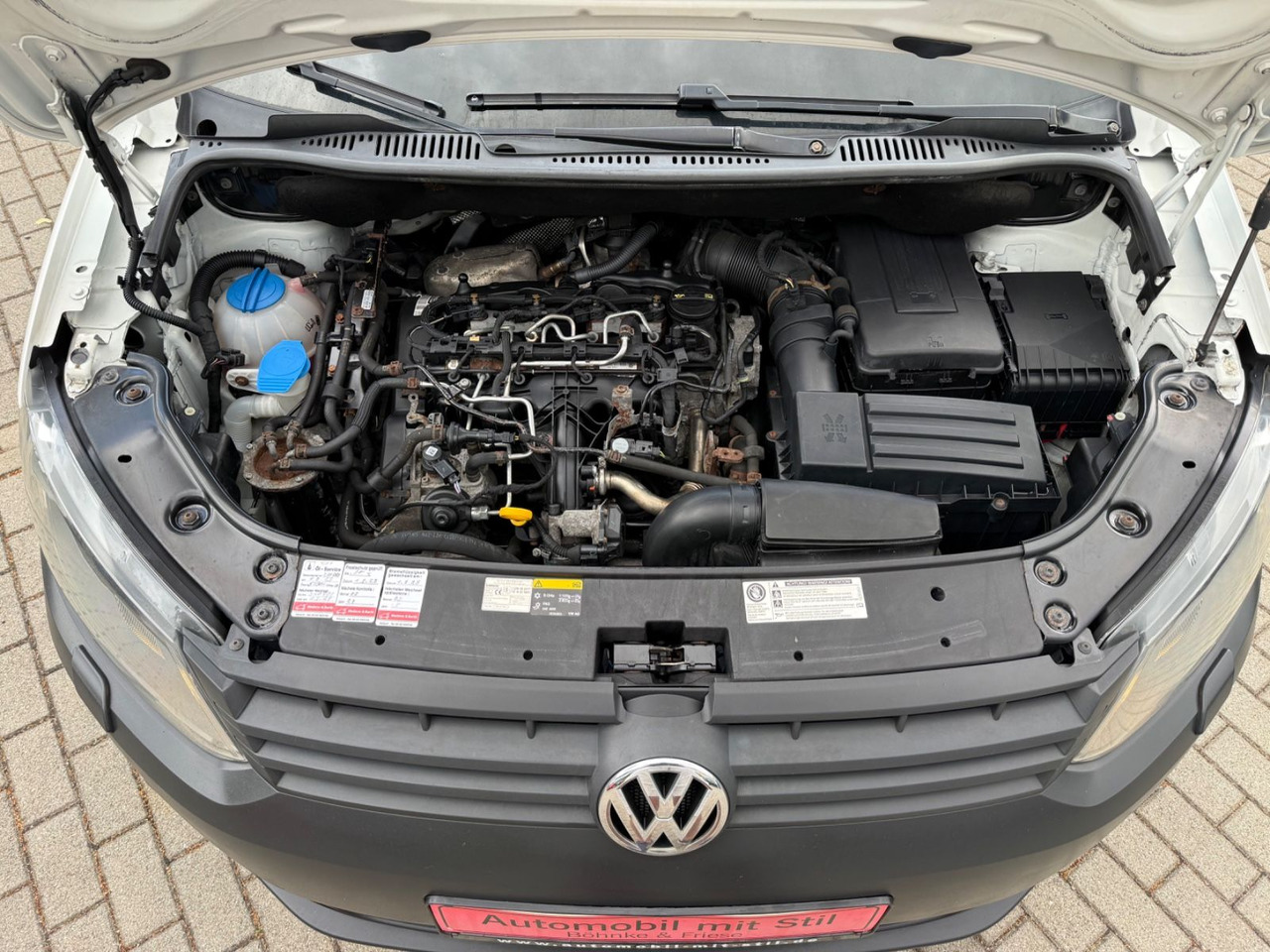 ميكروباص Volkswagen Caddy Maxi KastenKombi 5 SITZER KLIMAA SHZ AHK: صورة 17 ميكروباص Volkswagen Caddy Maxi KastenKombi 5 SITZER KLIMAA SHZ AHK: صورة 17