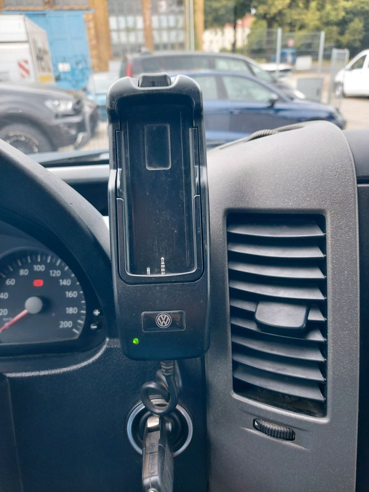 Volkswagen Crafter Kasten 35 L2H2 Hoch lang Standheiz - ميكروباص: صورة 3 Volkswagen Crafter Kasten 35 L2H2 Hoch lang Standheiz - ميكروباص: صورة 3