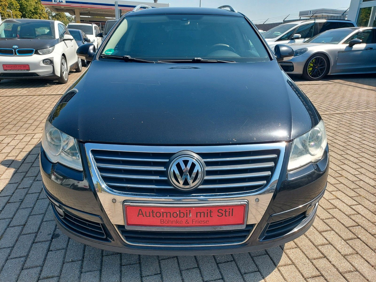 Volkswagen Passat Variant Highline Automatik Navi Leder AHK - سيارة ستيشن: صورة 2 Volkswagen Passat Variant Highline Automatik Navi Leder AHK - سيارة ستيشن: صورة 2