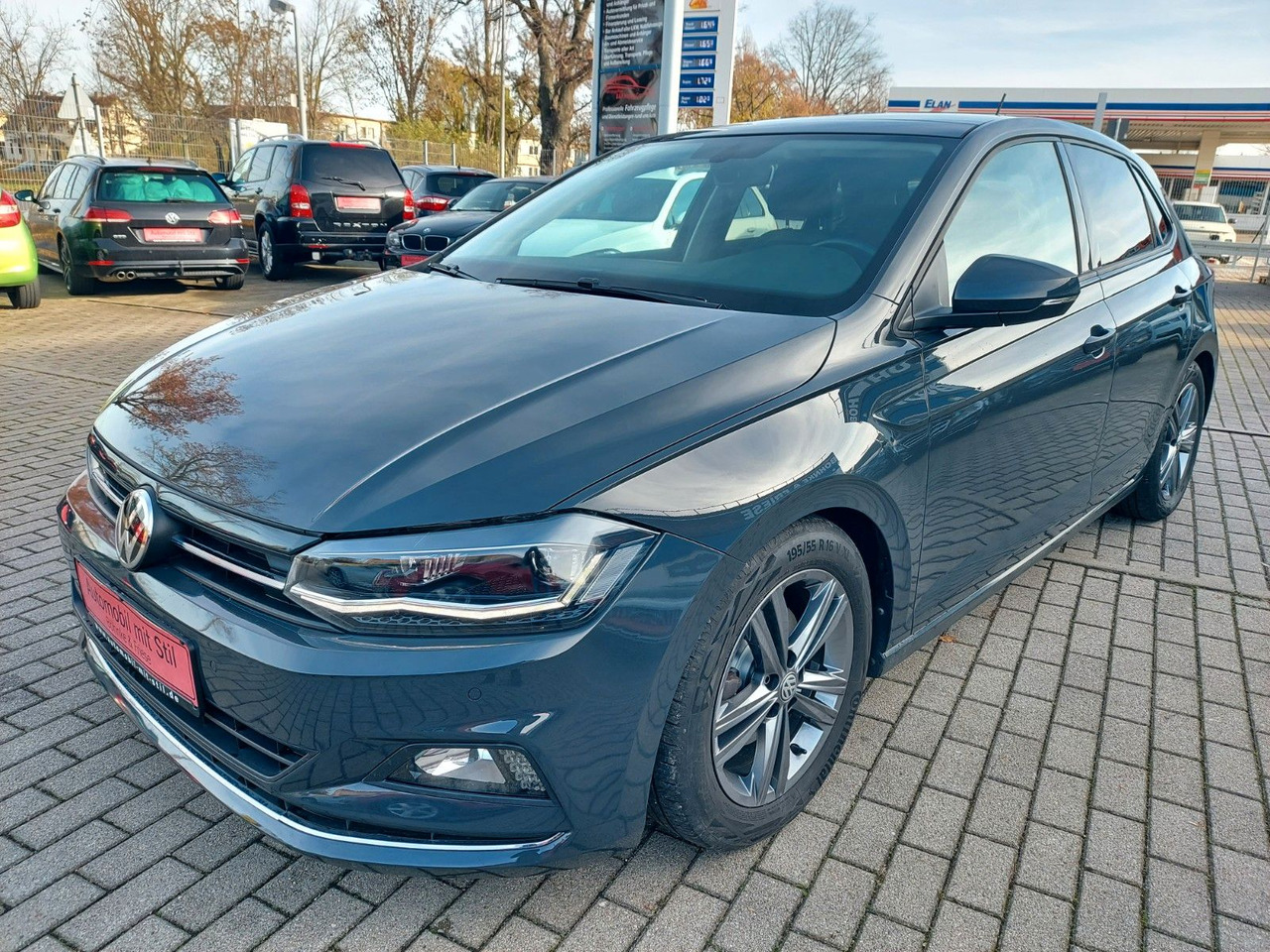 Volkswagen Polo VI Highline DSG ACC Radar Panorama 8x Räder - سيدان: صورة 5 Volkswagen Polo VI Highline DSG ACC Radar Panorama 8x Räder - سيدان: صورة 5
