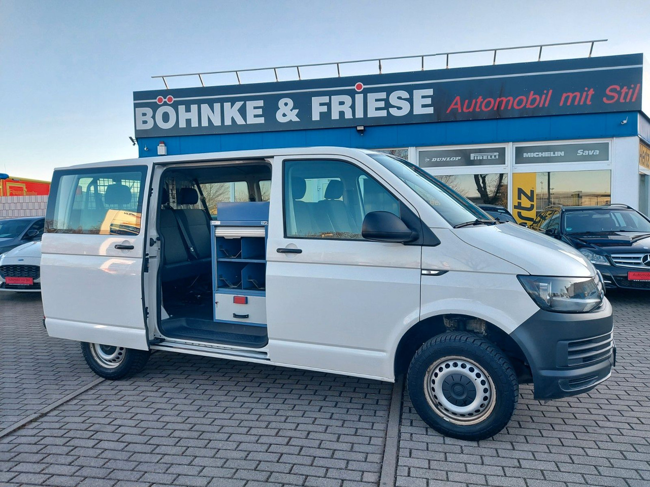 Volkswagen T6 Kombi 4Motion 9 Sitzer KLIMA PDC AHK UVW. Volkswagen T6 Kombi 4Motion 9 Sitzer KLIMA PDC AHK UVW. - حافلة صغيرة, ميكروباص: صورة 1 Volkswagen T6 Kombi 4Motion 9 Sitzer KLIMA PDC AHK UVW. Volkswagen T6 Kombi 4Motion 9 Sitzer KLIMA PDC AHK UVW. - حافلة صغيرة, ميكروباص: صورة 1