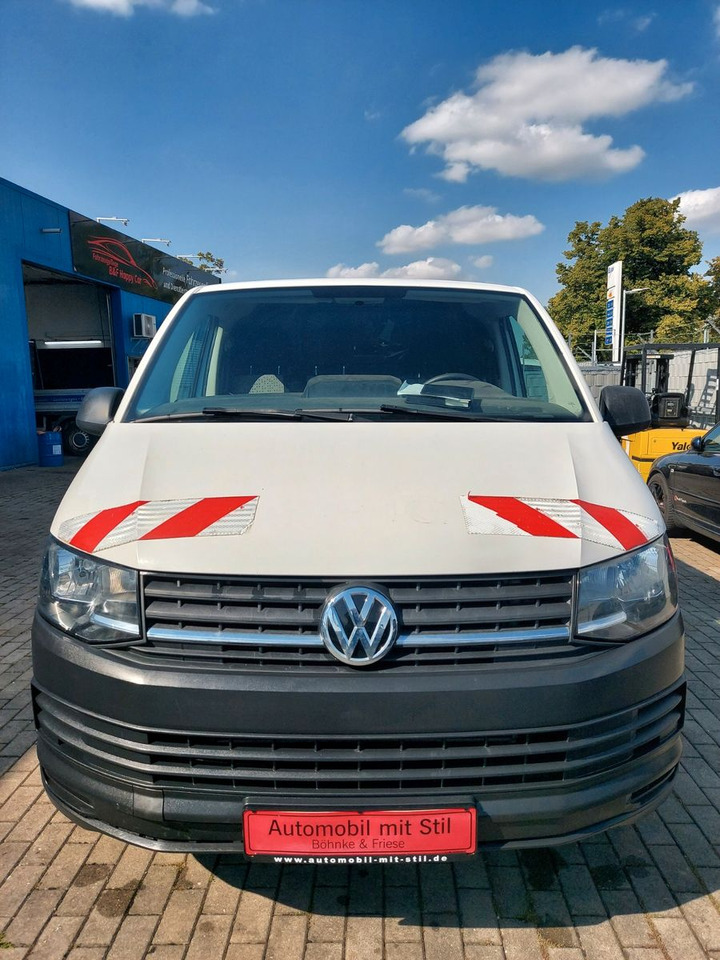 Volkswagen T6 Transporter Kasten Kombi lang Motorschaden - ميكروباص: صورة 3 Volkswagen T6 Transporter Kasten Kombi lang Motorschaden - ميكروباص: صورة 3