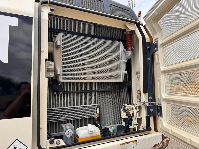 حفار زحاف Caterpillar 324 E NVT: صورة 19