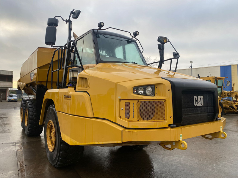 Caterpillar 725C2 NVT - شاحنة قلاب مفصلية: صورة 3 Caterpillar 725C2 NVT - شاحنة قلاب مفصلية: صورة 3