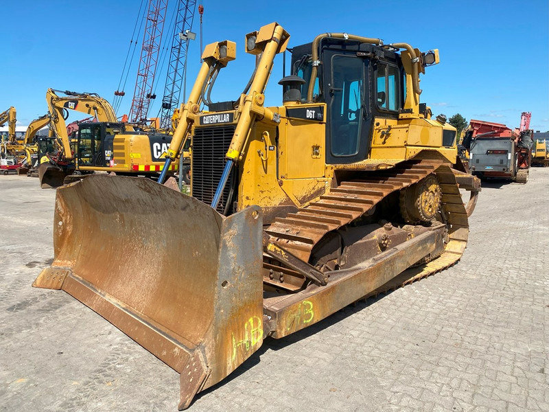 Caterpillar D6T XW NVT - جرافة: صورة 1 Caterpillar D6T XW NVT - جرافة: صورة 1