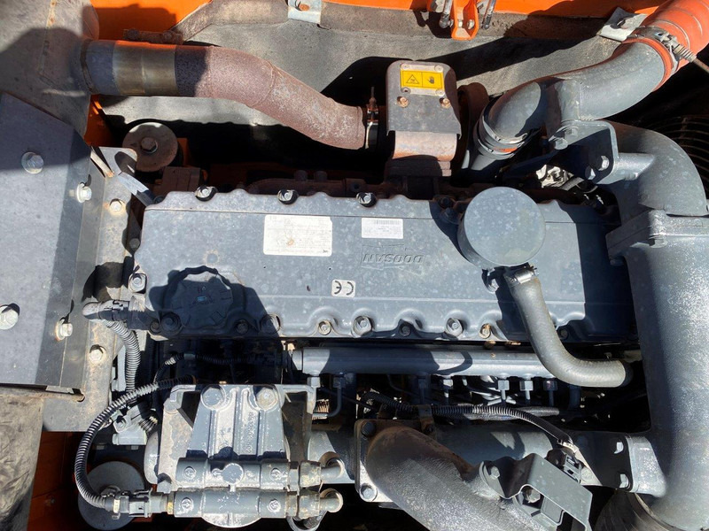 حفار زحاف Doosan DX 255 LC NVT: صورة 11
