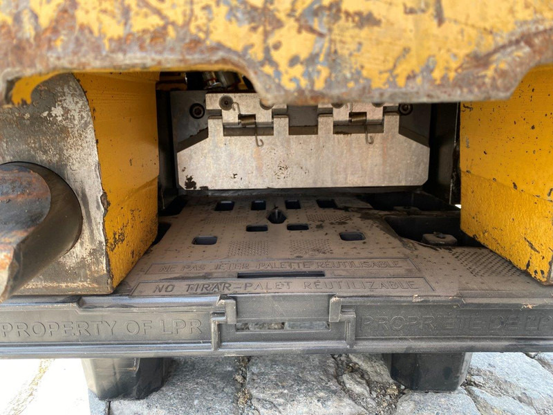 Oil Quick OQ 70 - قارنة توصيل هيدروليكي: صورة 5 Oil Quick OQ 70 - قارنة توصيل هيدروليكي: صورة 5