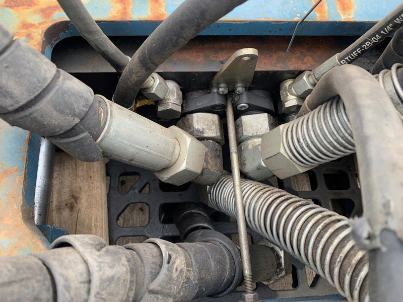 Oil Quick OQ 80 - قارنة توصيل هيدروليكي: صورة 5 Oil Quick OQ 80 - قارنة توصيل هيدروليكي: صورة 5