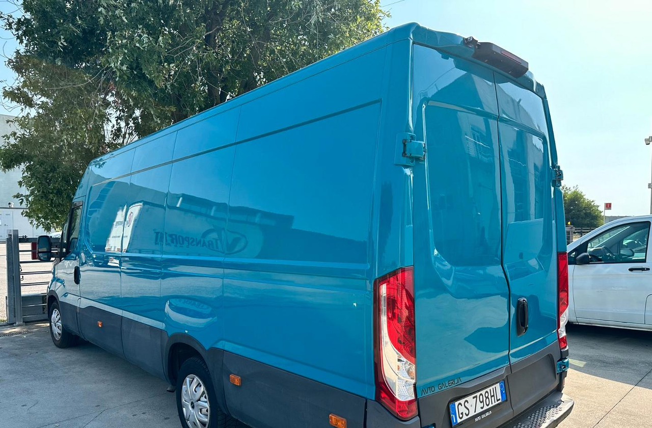 Iveco daily 35s14 passo lungo - فان: صورة 3 Iveco daily 35s14 passo lungo - فان: صورة 3