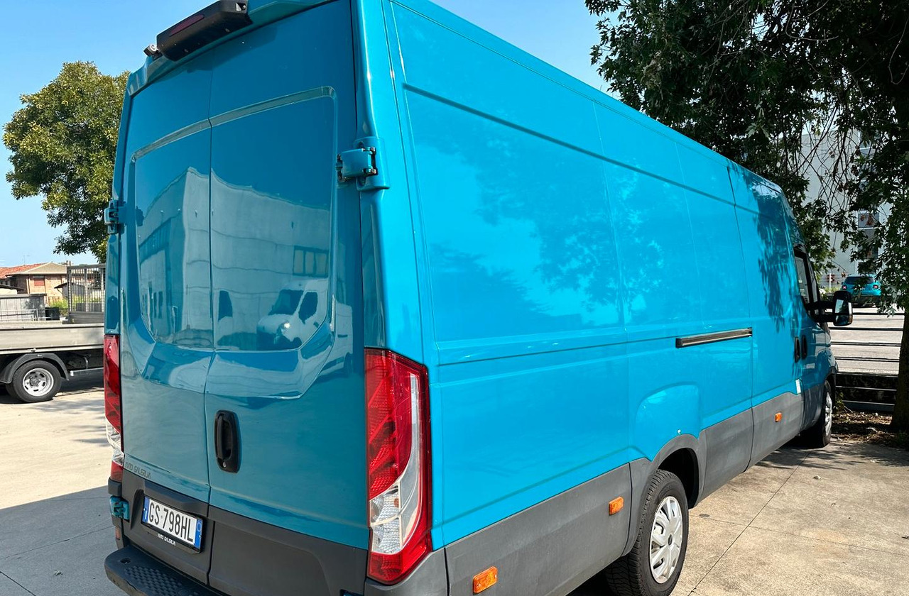 Iveco daily 35s14 passo lungo - فان: صورة 2 Iveco daily 35s14 passo lungo - فان: صورة 2