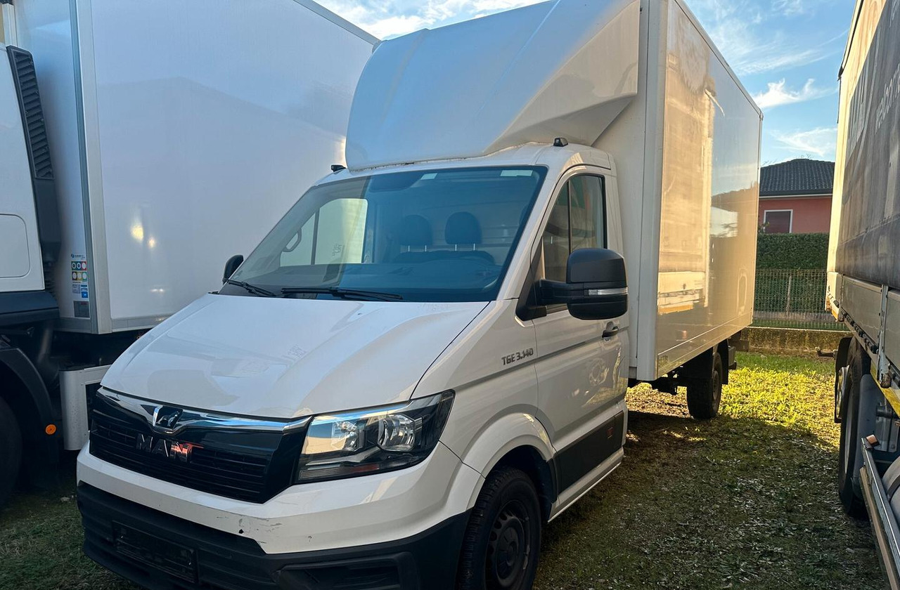 Volkswagen - شاحنة مغلقة الصندوق: صورة 1 Volkswagen - شاحنة مغلقة الصندوق: صورة 1